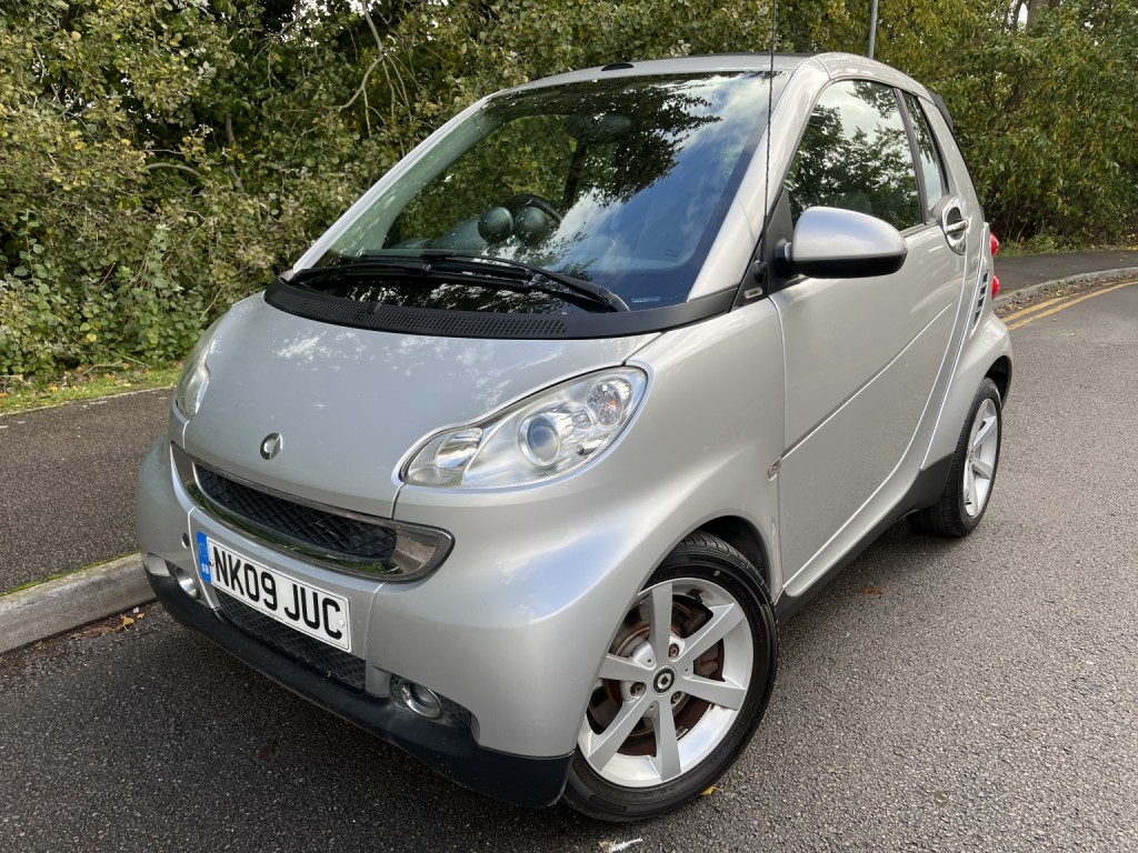 SMART FORTWO 1.0 MHD Pulse