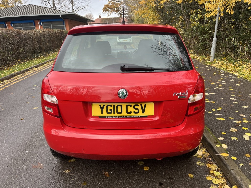 View SKODA FABIA 1.2 HTP 12V 2