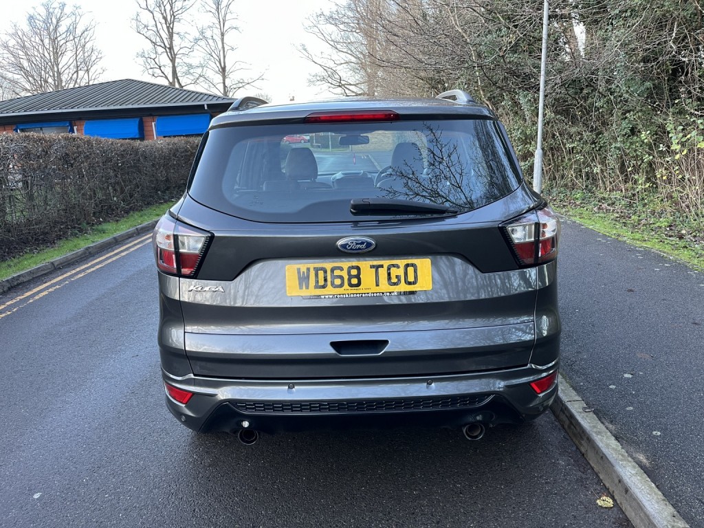 View FORD KUGA 2.0 TDCi EcoBlue ST-Line