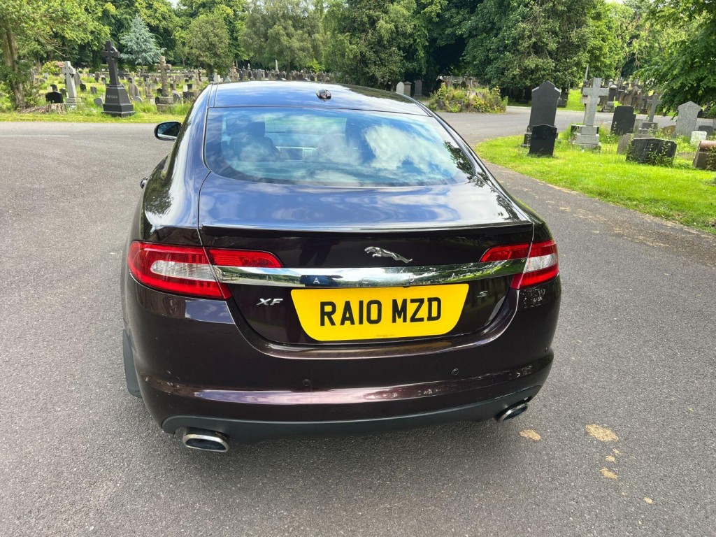 JAGUAR XF