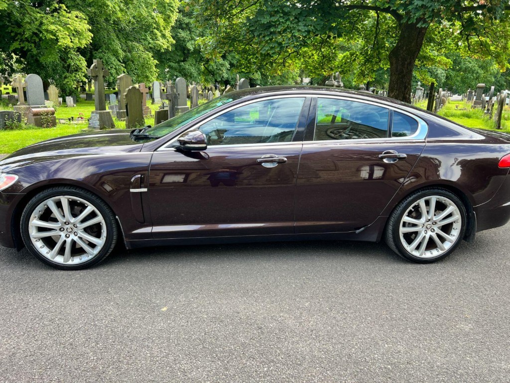 JAGUAR XF