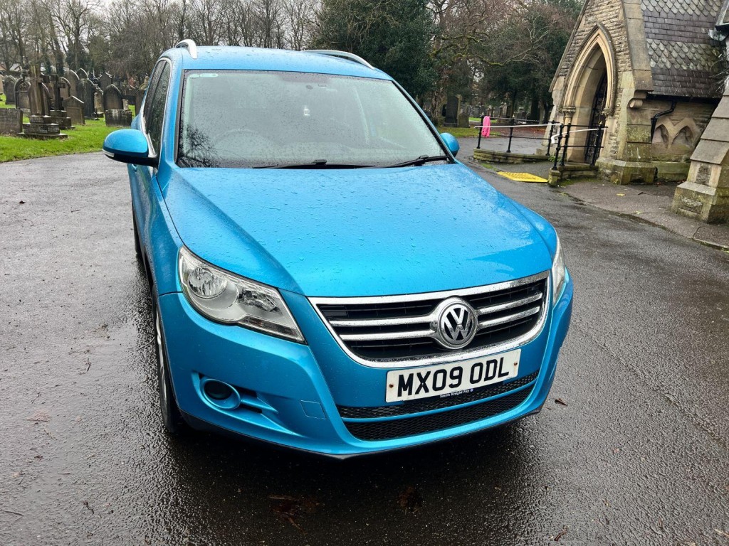 View VOLKSWAGEN TIGUAN 1.4 TSI SE