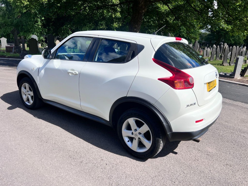 NISSAN JUKE