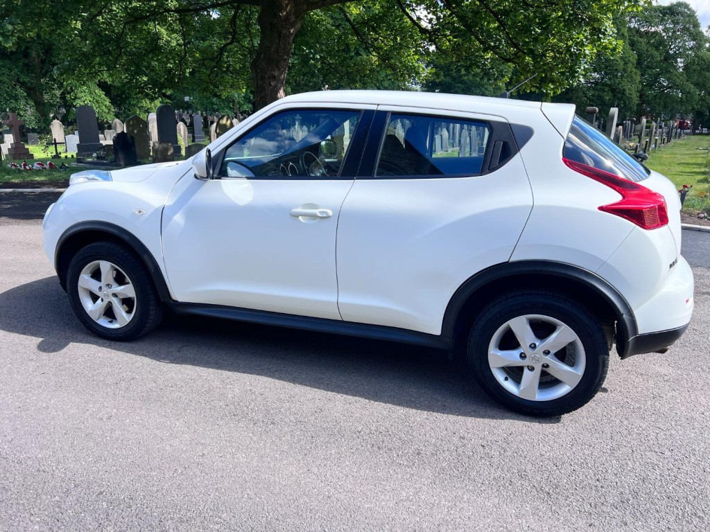 NISSAN JUKE