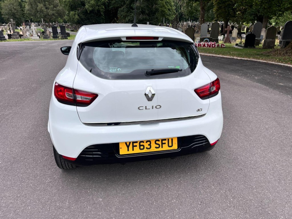 RENAULT CLIO