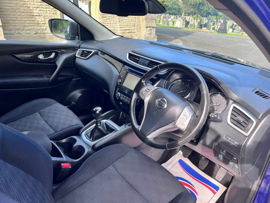 NISSAN QASHQAI