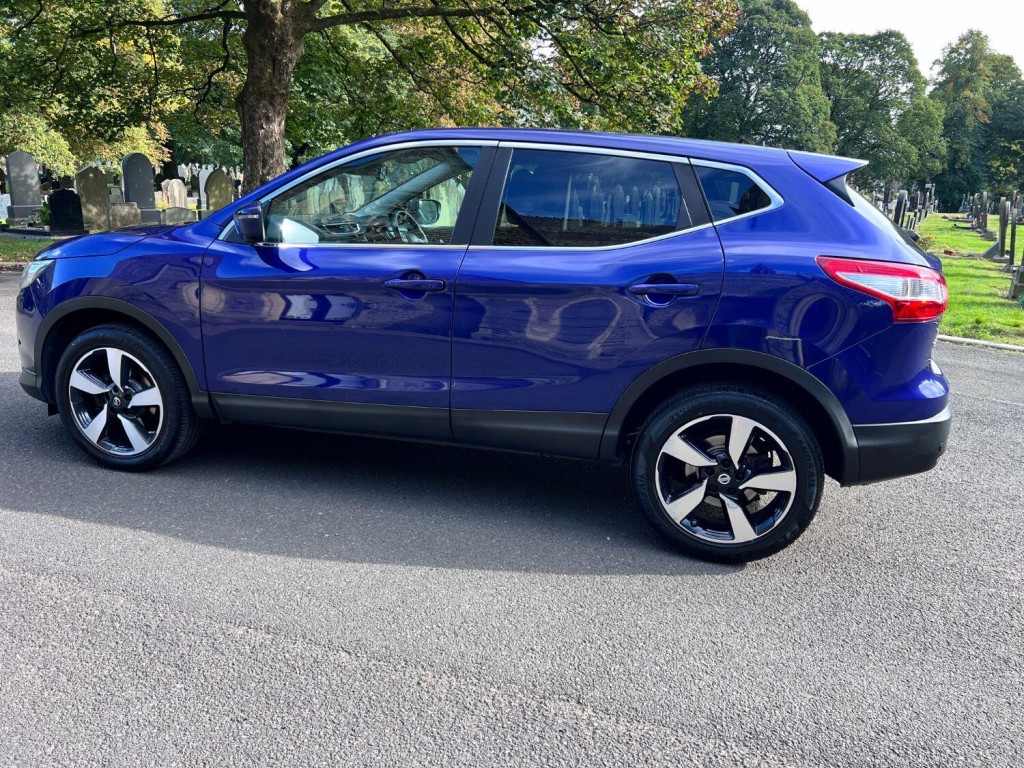 NISSAN QASHQAI
