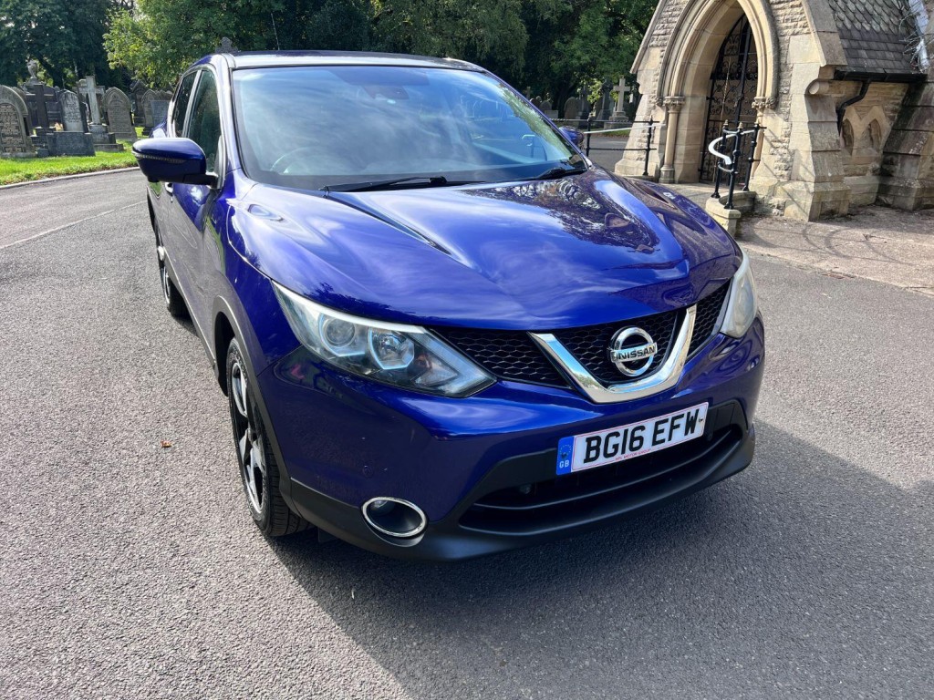 View NISSAN QASHQAI 1.5 dCi N-Connecta