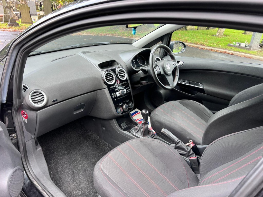 VAUXHALL CORSA