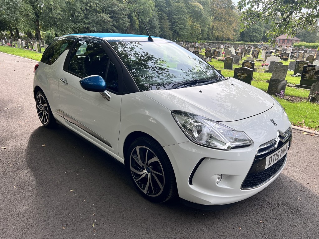 View DS AUTOMOBILES DS 3 1.2 PureTech DStyle Nav