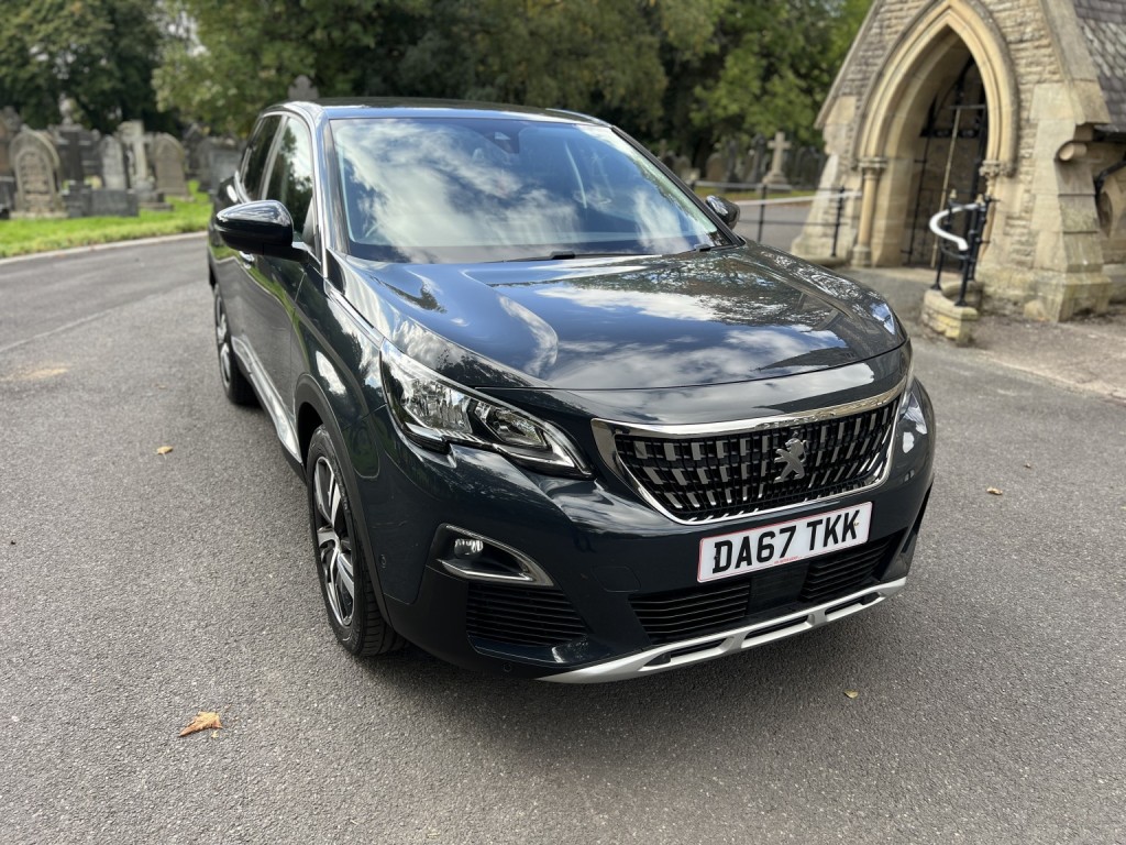 View PEUGEOT 3008 1.6 BlueHDi Allure