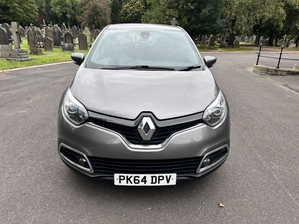View RENAULT CAPTUR 0.9 Dynamique MediaNav TCe 90 Stop & Start