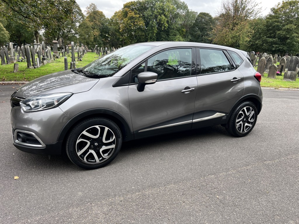 RENAULT CAPTUR