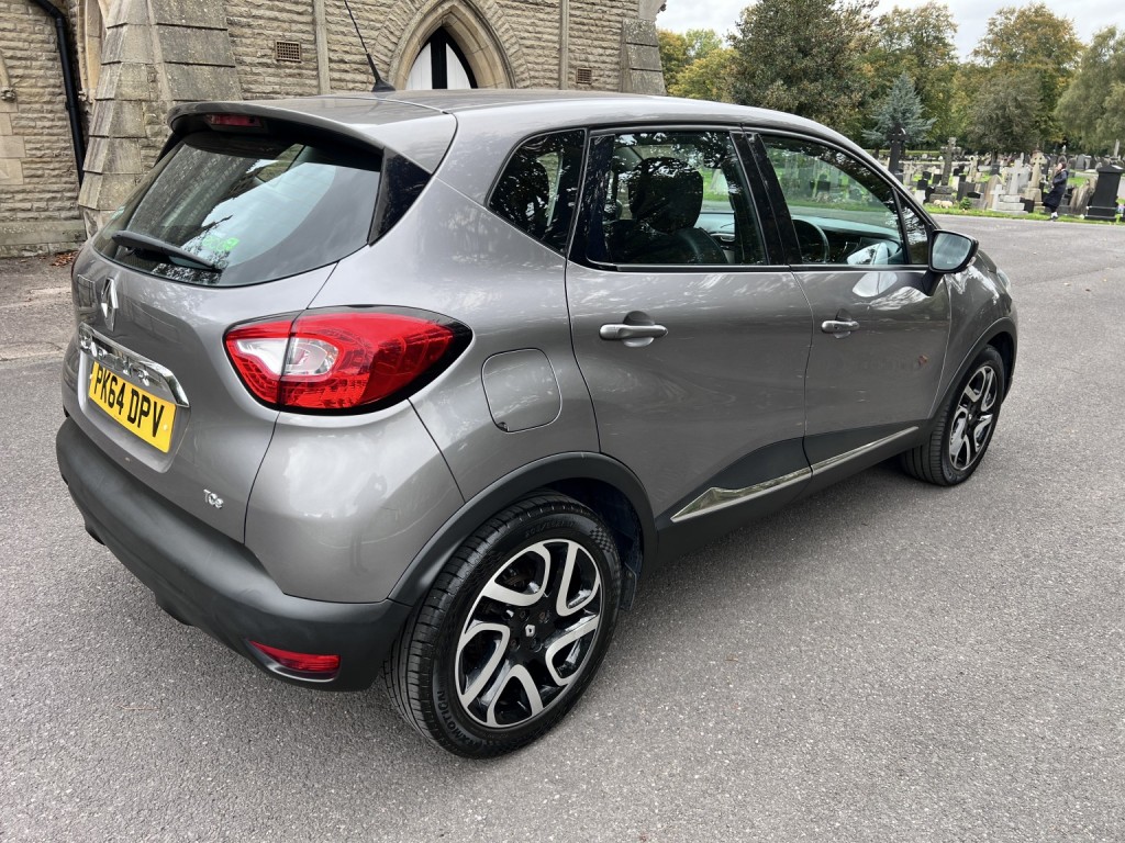 RENAULT CAPTUR