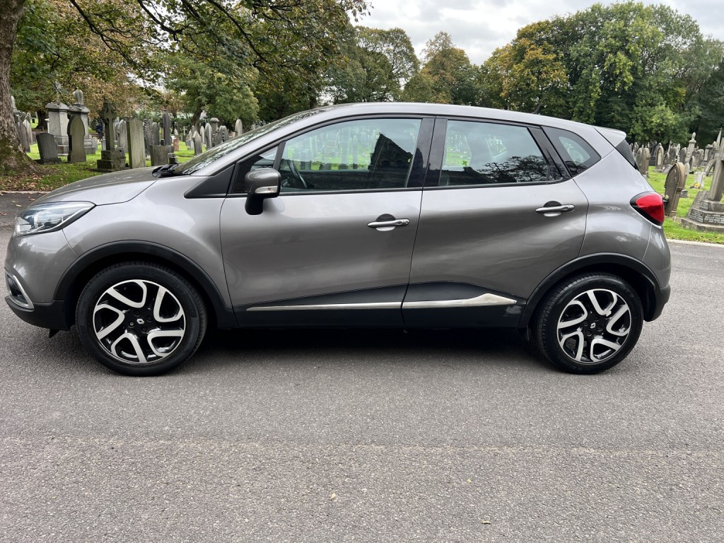 RENAULT CAPTUR