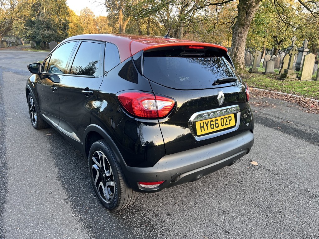 RENAULT CAPTUR
