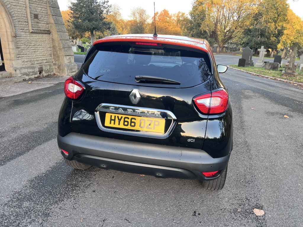 RENAULT CAPTUR