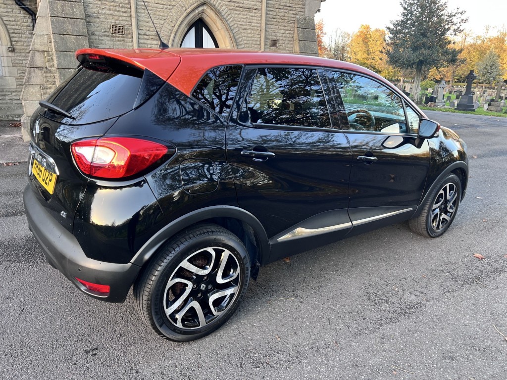 RENAULT CAPTUR