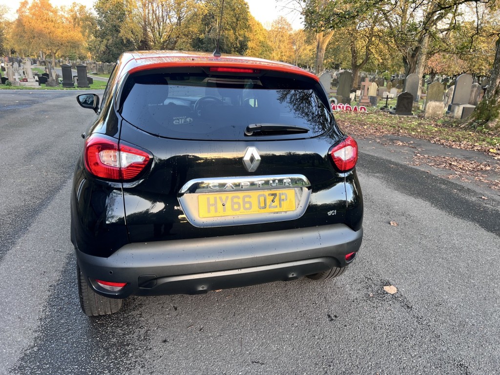RENAULT CAPTUR