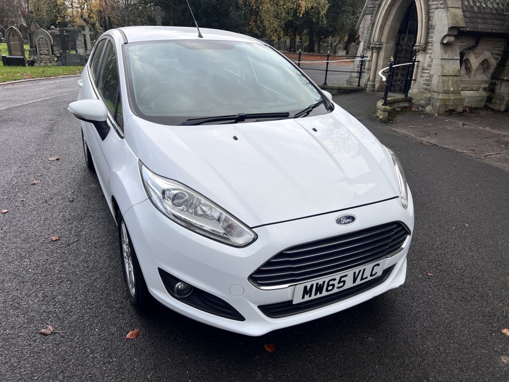 View FORD FIESTA 1.3 Zetec