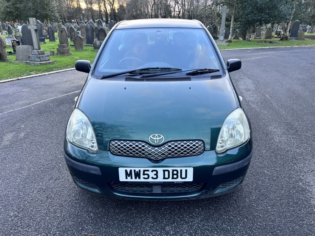 View TOYOTA YARIS 1.3 VVT-i T3