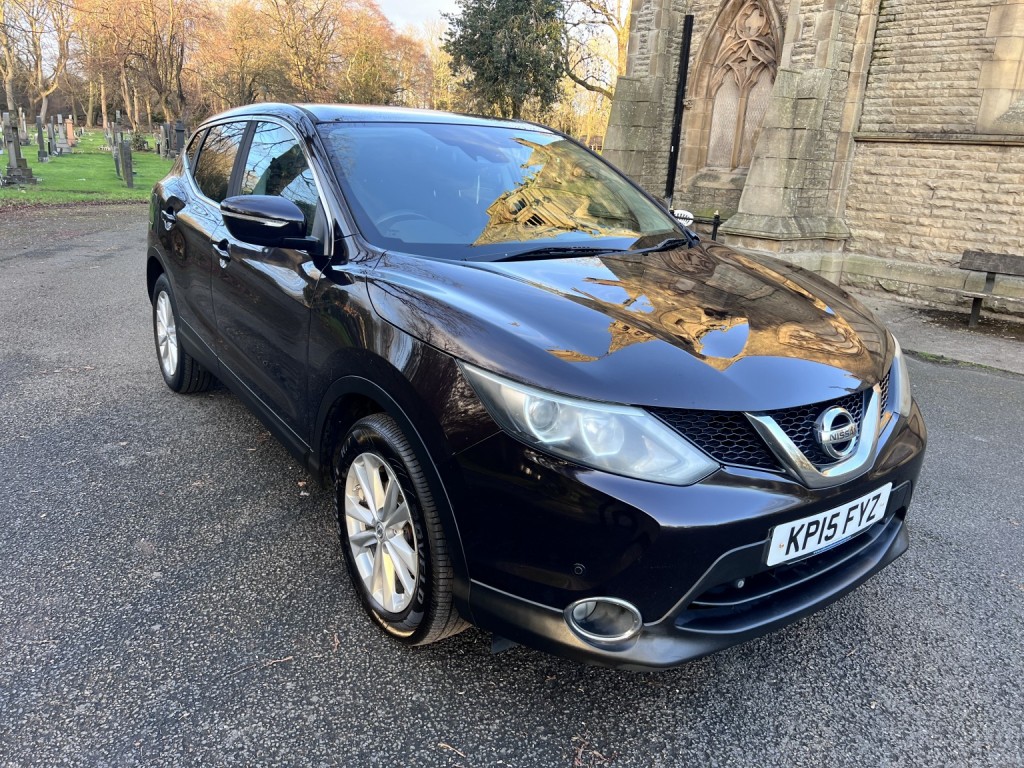View NISSAN QASHQAI 1.5 dCi Acenta+