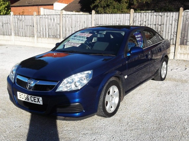 VAUXHALL VECTRA 1.8 VVT EXCLUSIV (2006)
