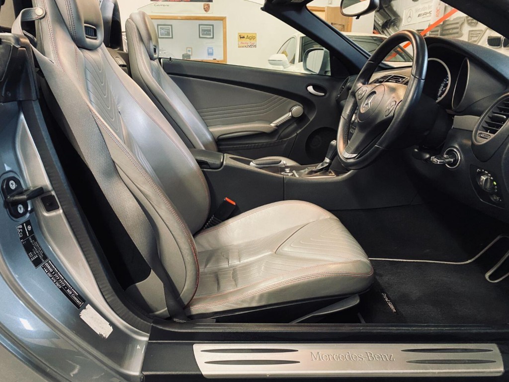 MERCEDES-BENZ SLK