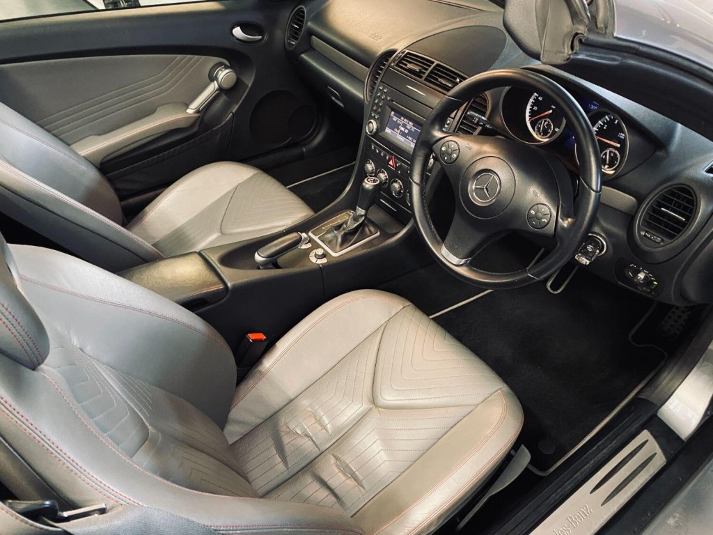 MERCEDES-BENZ SLK