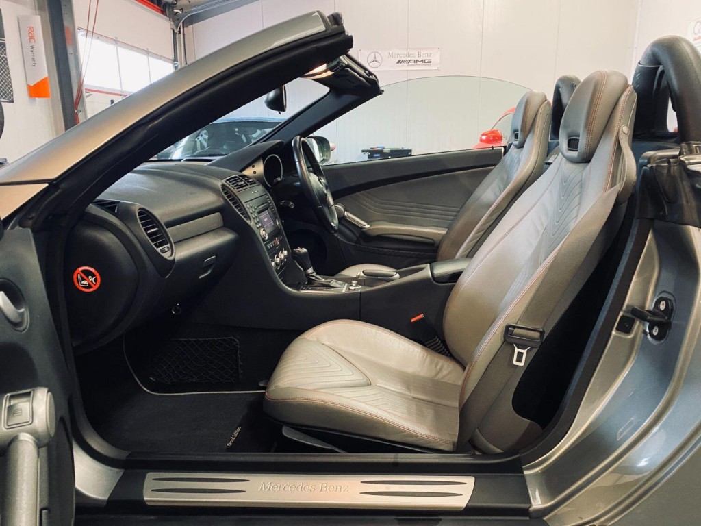 MERCEDES-BENZ SLK