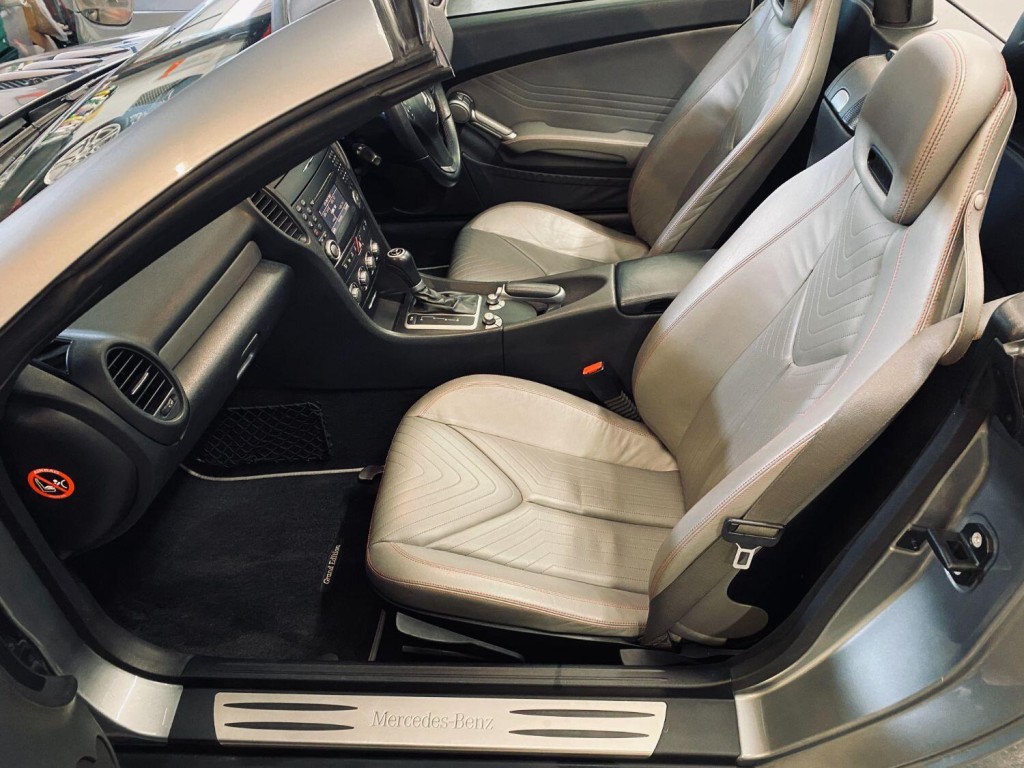 MERCEDES-BENZ SLK