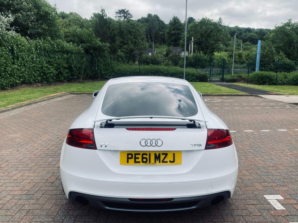 AUDI TT