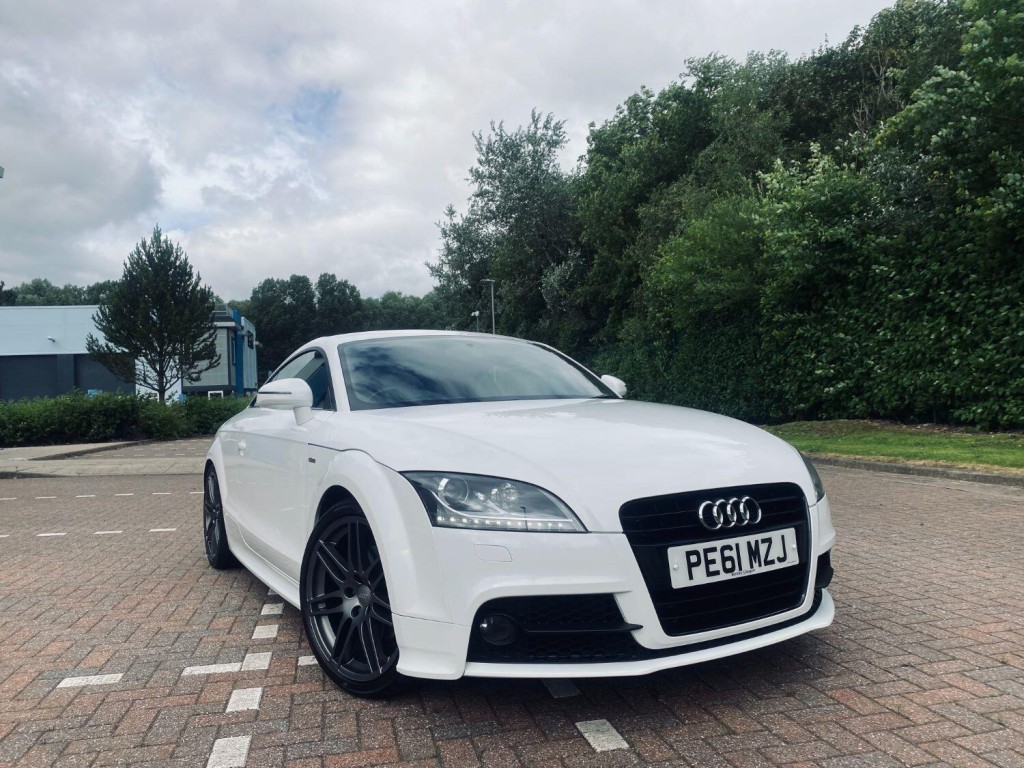 AUDI TT