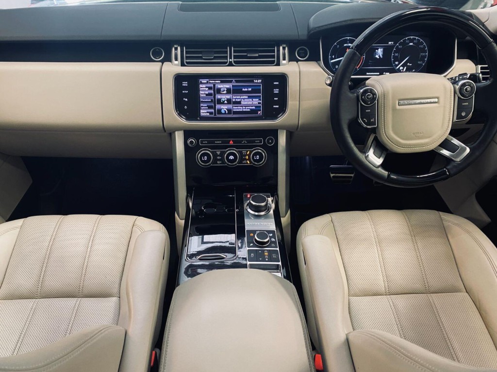LAND ROVER RANGE ROVER