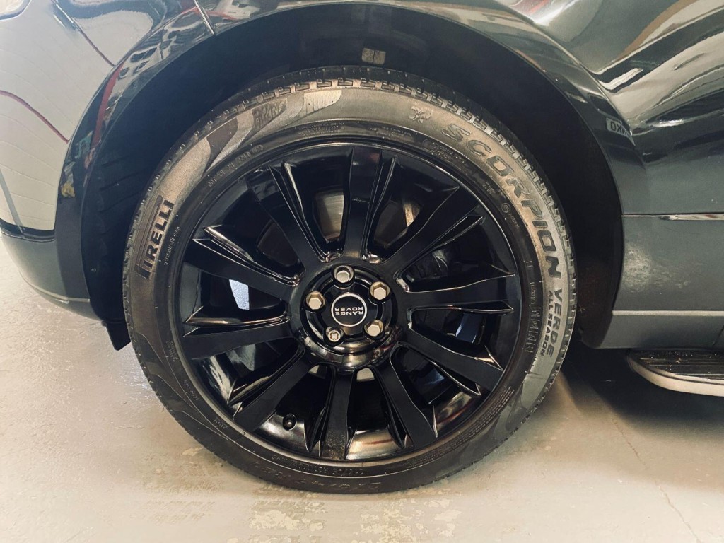 LAND ROVER RANGE ROVER