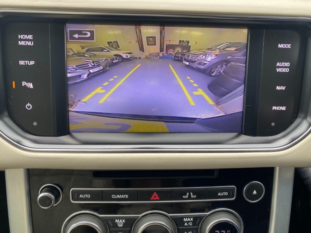 LAND ROVER RANGE ROVER