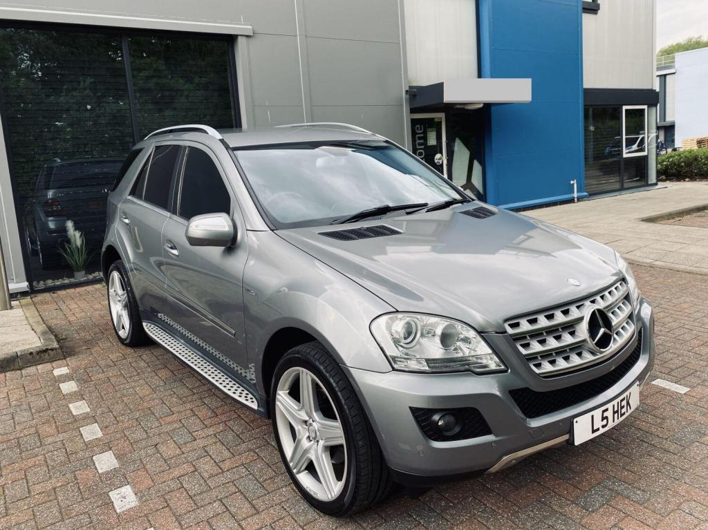 MERCEDES-BENZ M CLASS