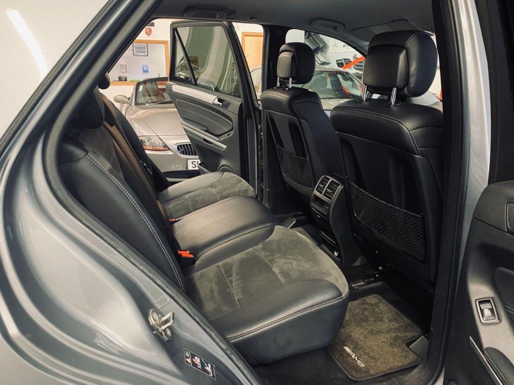 MERCEDES-BENZ M CLASS