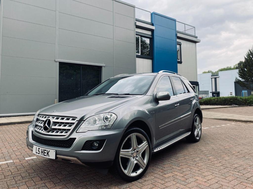 MERCEDES-BENZ M CLASS