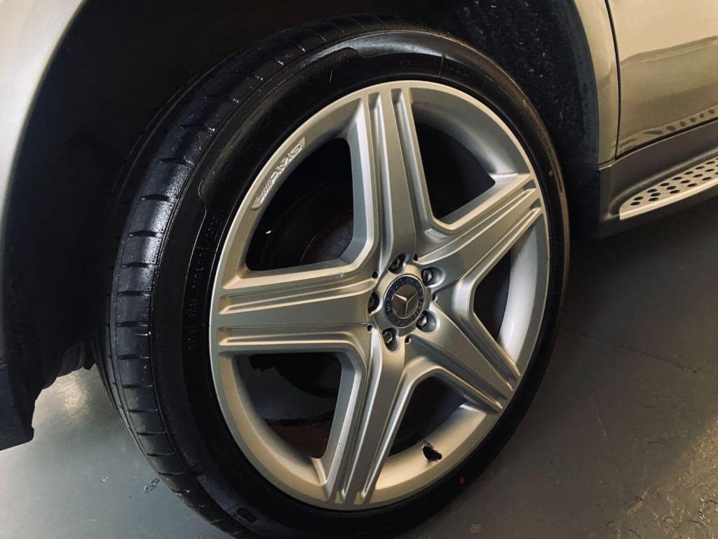 MERCEDES-BENZ M CLASS