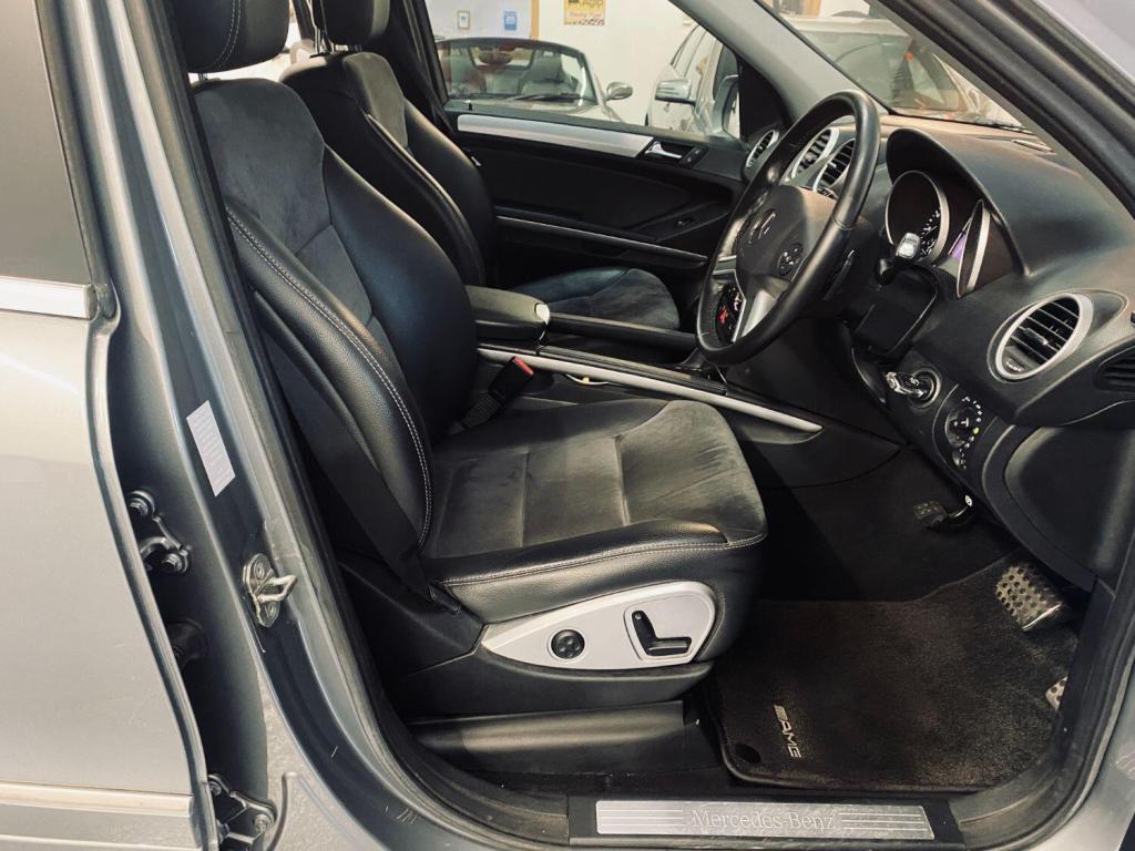 MERCEDES-BENZ M CLASS