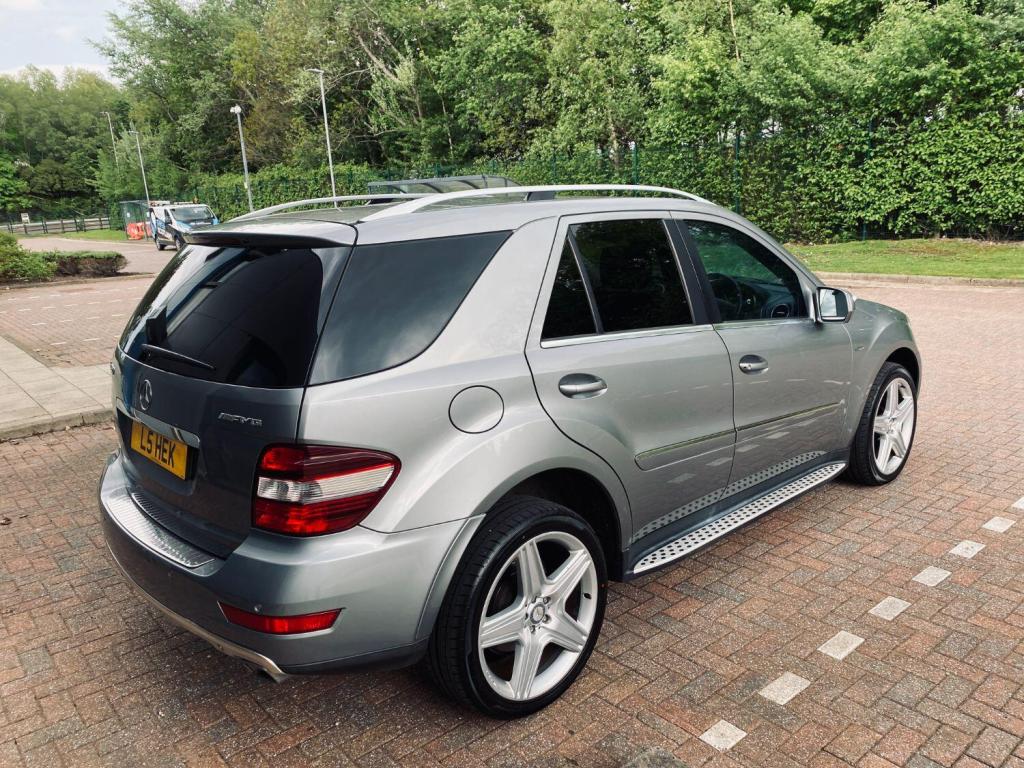 MERCEDES-BENZ M CLASS