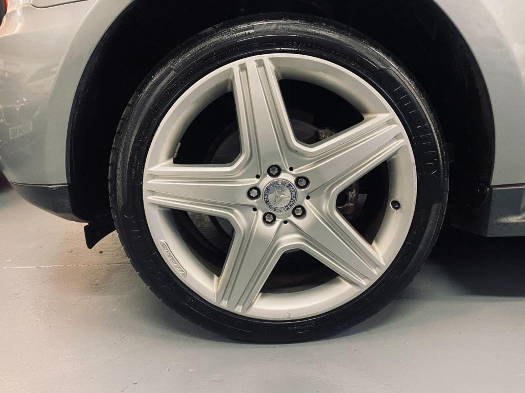 MERCEDES-BENZ M CLASS