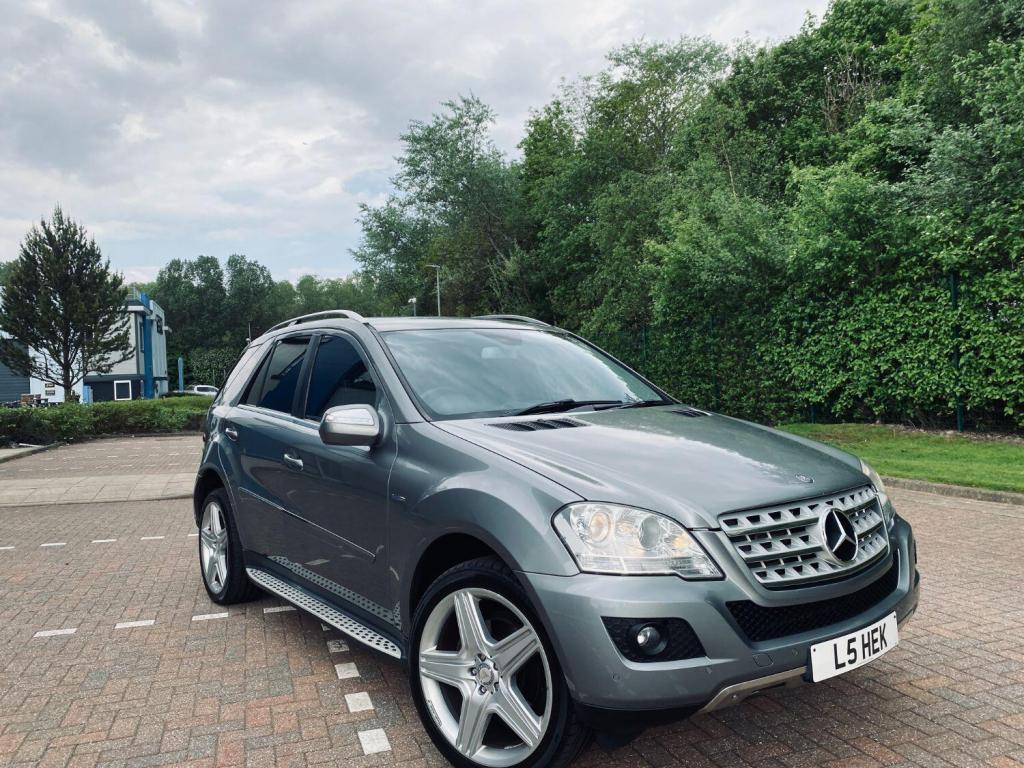 MERCEDES-BENZ M CLASS