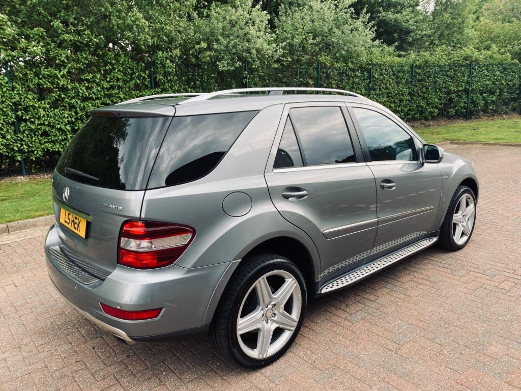 MERCEDES-BENZ M CLASS