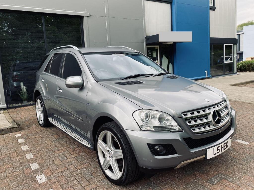 MERCEDES-BENZ M CLASS