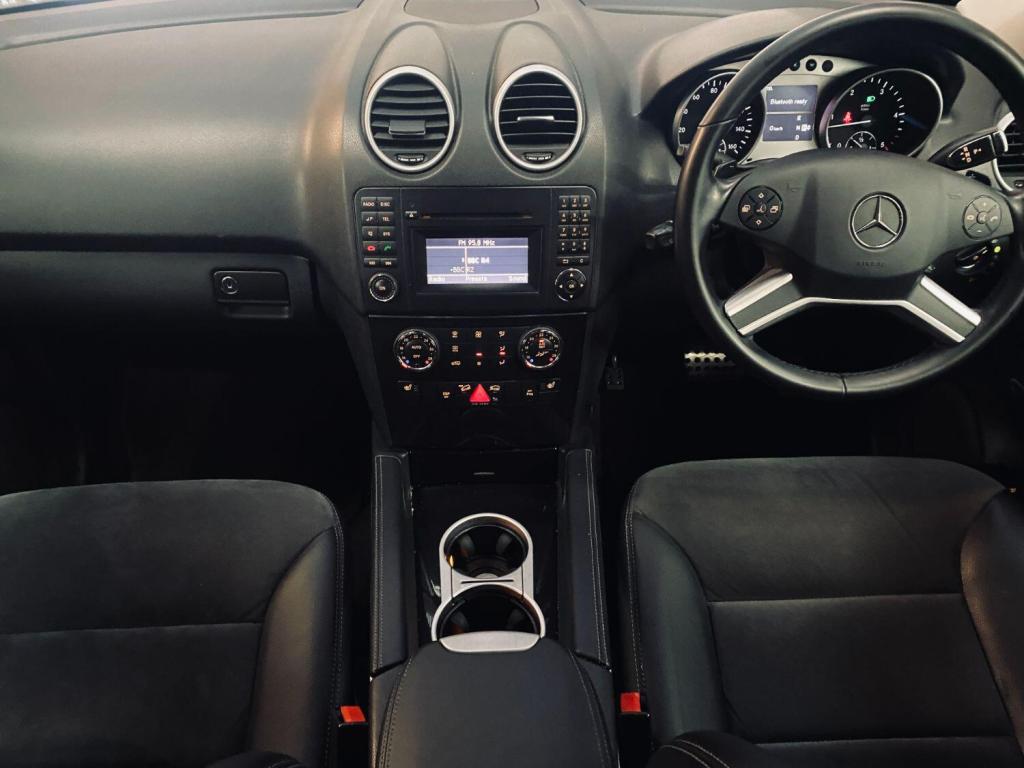 MERCEDES-BENZ M CLASS