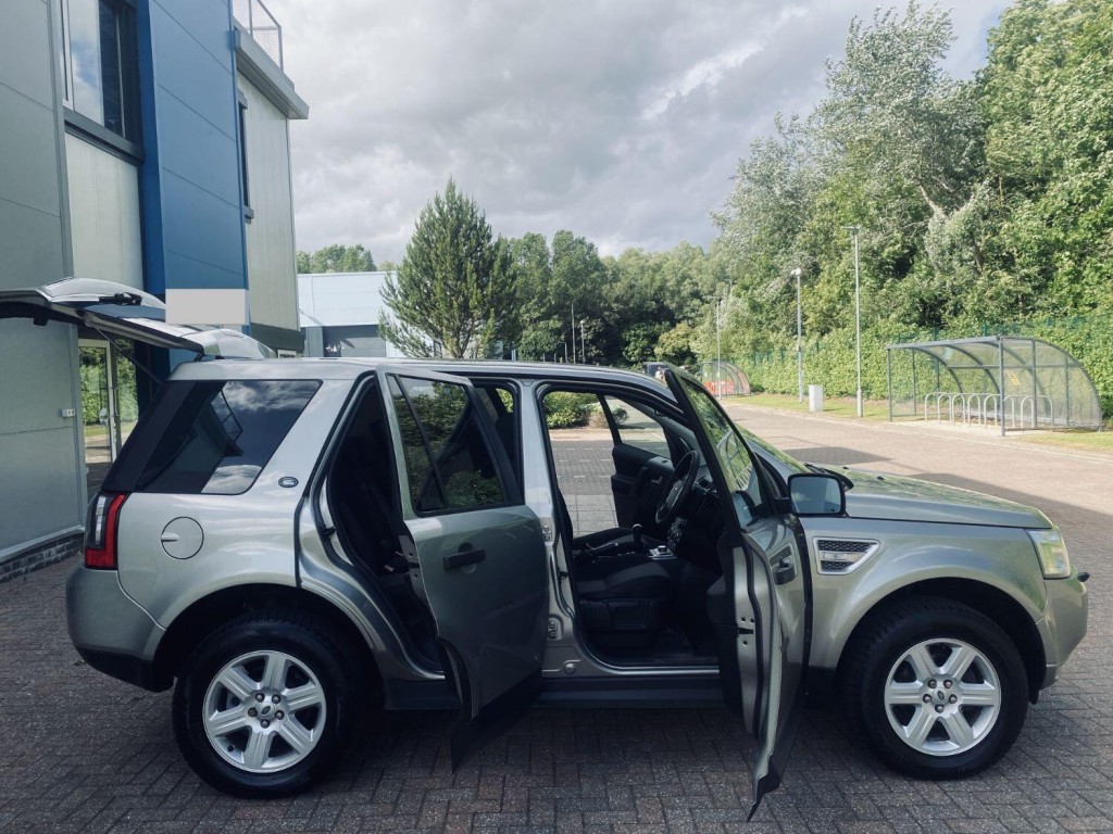 LAND ROVER FREELANDER 2