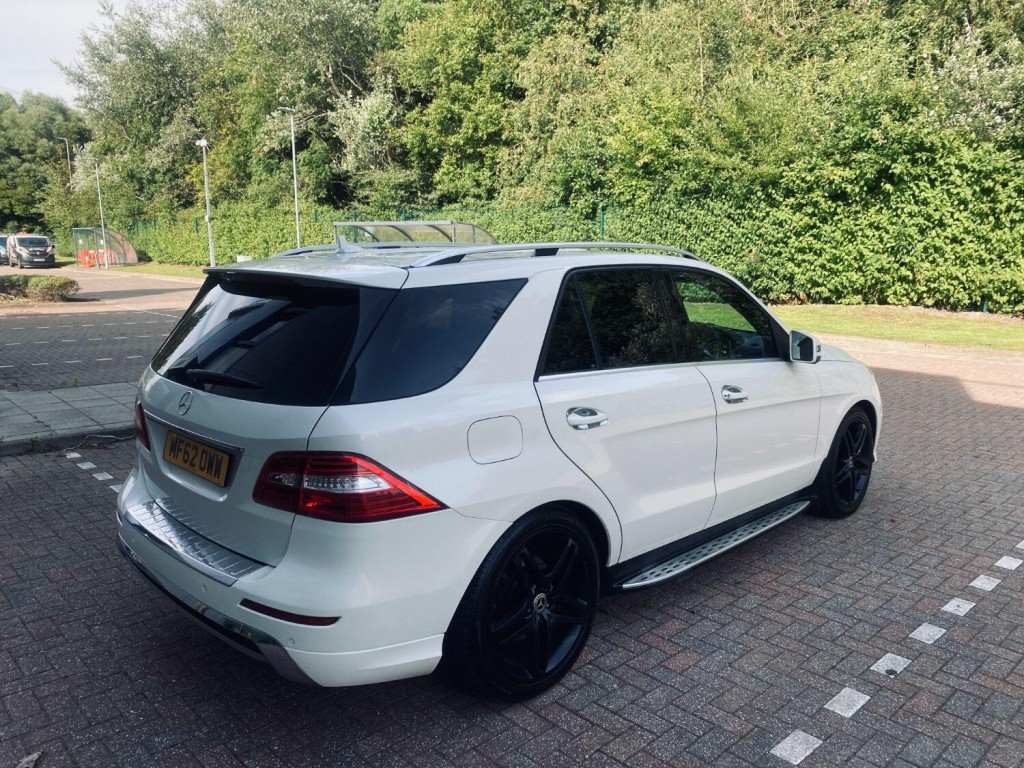 MERCEDES-BENZ M CLASS