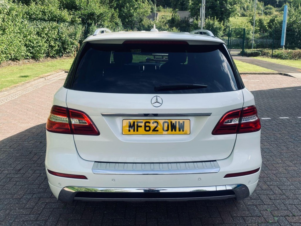 MERCEDES-BENZ M CLASS